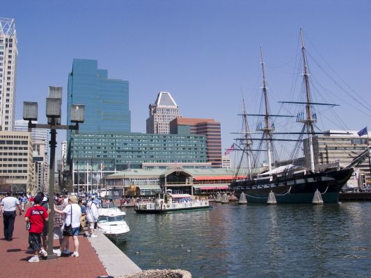 Tall Ship in Baltimore Harbour Photo:  © Adrian Jones Integration and Application Network, University of Maryland Centre for Environmental Science