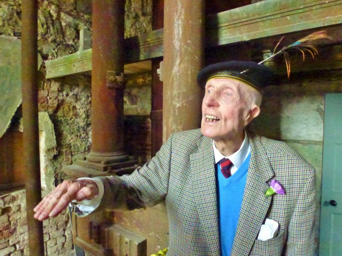 Sir John (Jack) Leslie in Caledon Photo: © Michael Fisher