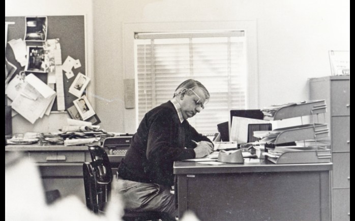 Desmond Fisher in NCR Newsroom 1980  Photo: NCR/Pam Bauer